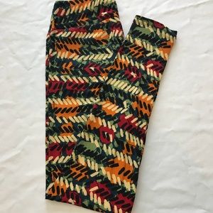 BNWT One Size Lularoe Leggings